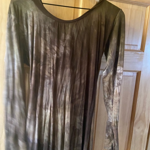 Sinew Moon scorched earth dress - Picture 2 of 7